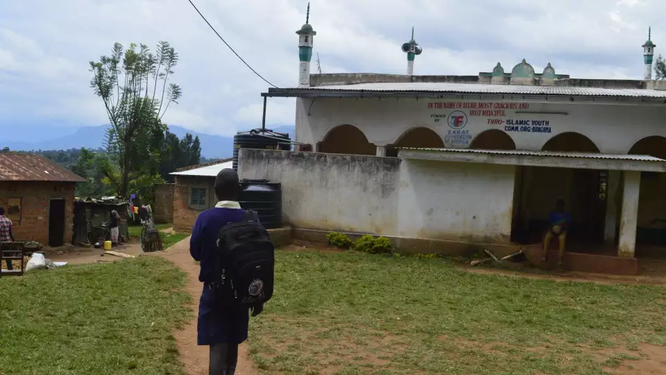 ke osp rajab coming home for lunch after school