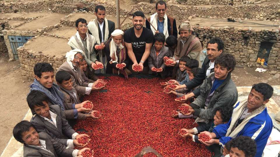 A partnership between Zakat Foundation of American and Mokha Institute has yielded  huge results for coffee growers in Yemen / أثمرت الشراكة بين مؤسسة الزكاة الأمريكية ومركز المخا نتائج هائلة لمزارعي البن في اليمن