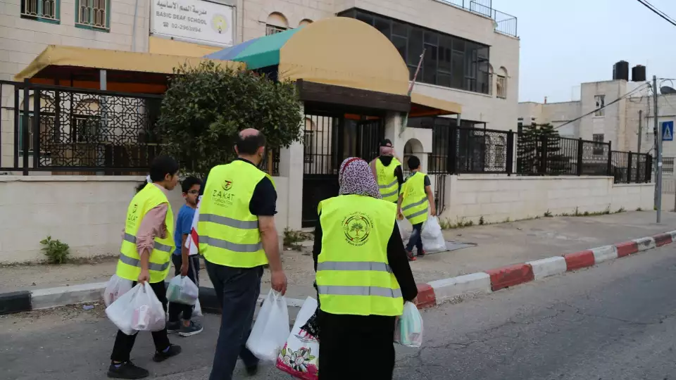 Ramadan Food Packages / توزيع الطرود الرمضانية الغذائية