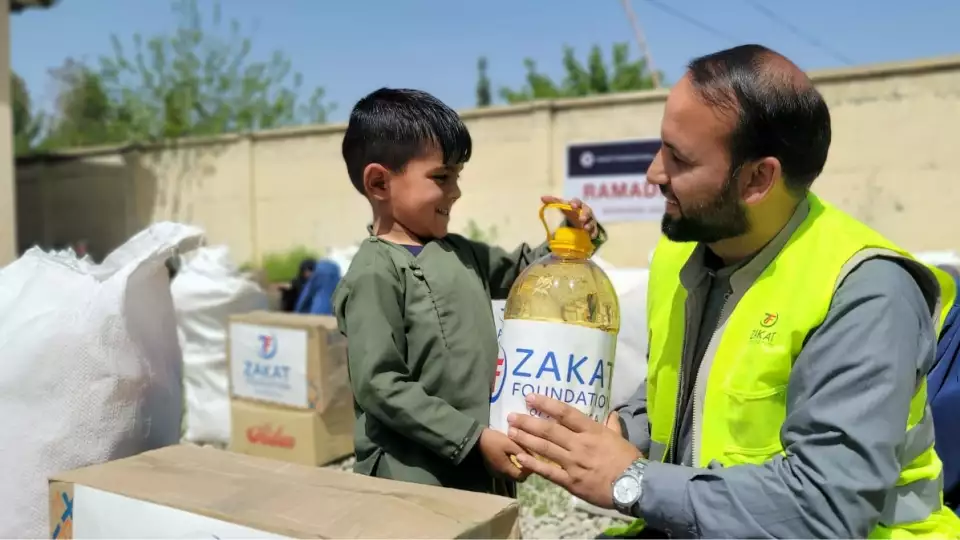 Ramadan meals make the holy month special / الطرود الرمضانية  في الشهر الكريم تزيد البركة