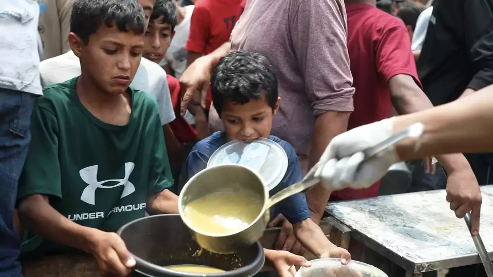 gaza relief and million meals 4 copy