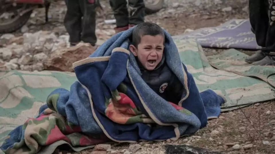 12 30 19 SyrianBoyCrying Hero 860x400