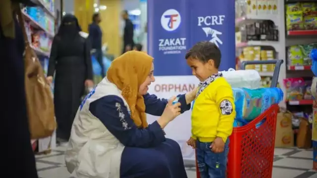 أطلقت منظمات خيرية مرخصة برنامجا خاصا لجمع الزكاة من أجل الأطفال والمتضررين في فلسطين (صندوق إغاثة أطفال فلسطين)