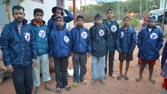 india relief winter kit distribution 020414 93