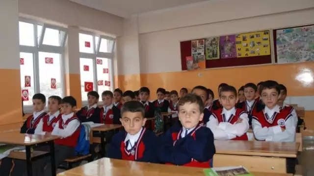 school gaziantep turkey syrian relief 10 2013 4 large large 650x400