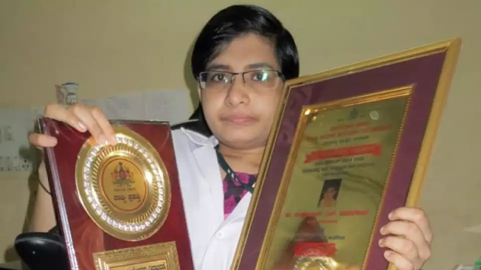 doctor mardarkar india 121714  large