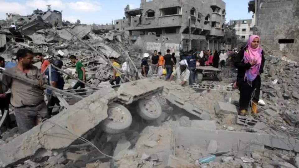 women from gaza large
