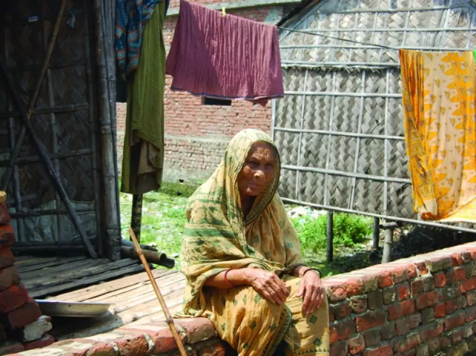 bangladesh testimonial beneficiary fulbanu 072012  large