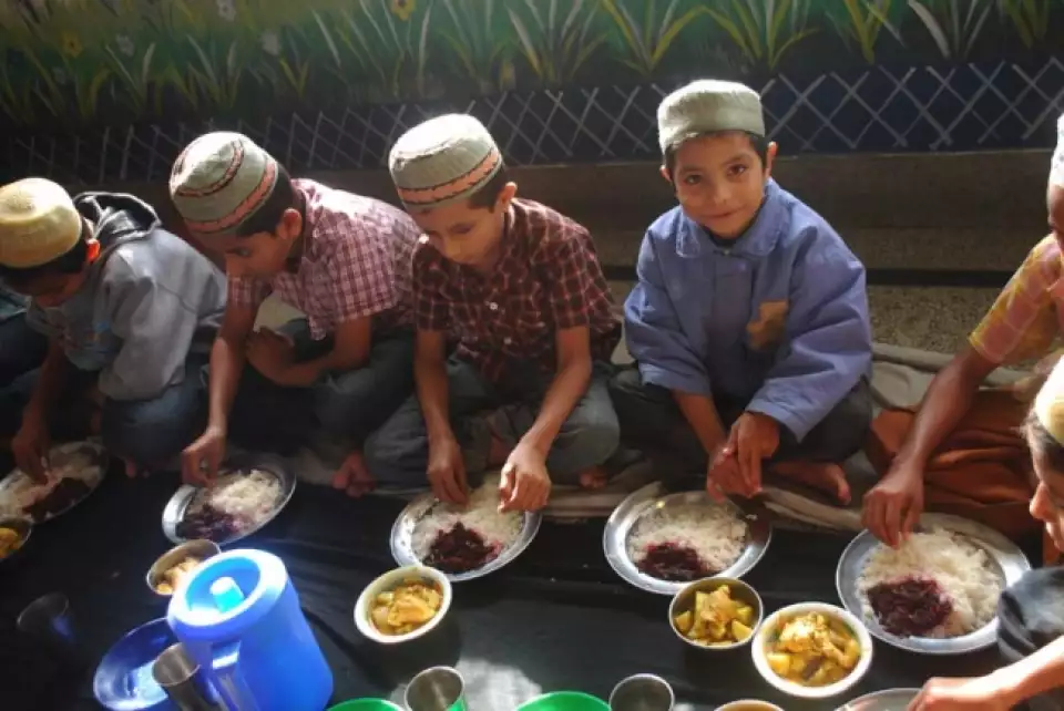 bangladesh office 060311 002  large