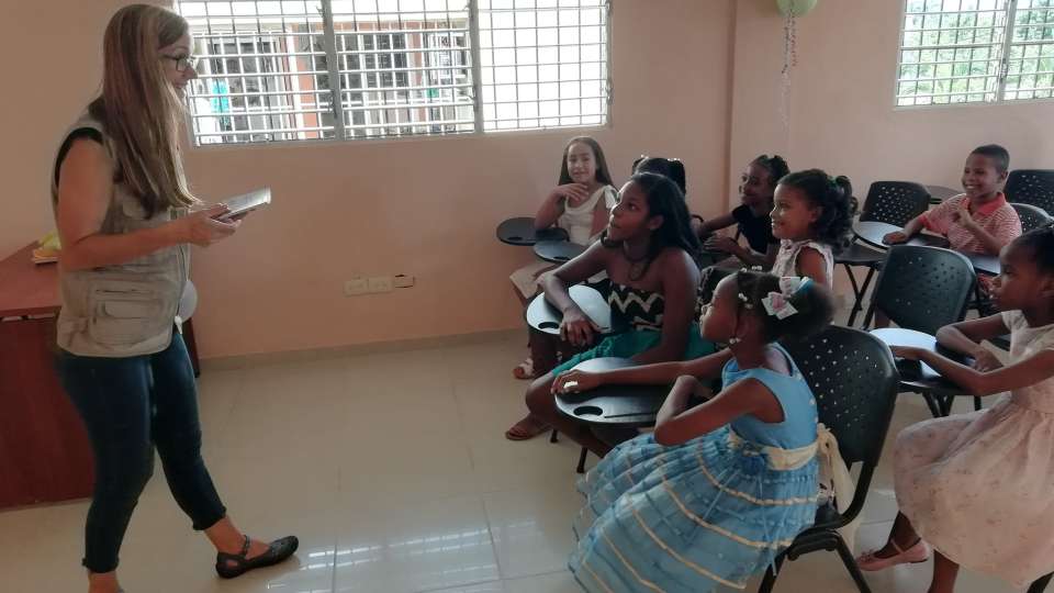 a engaged classroom in the dominican republic