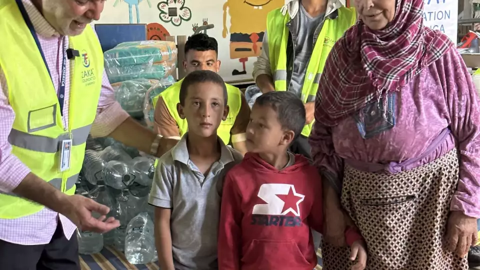 Earthquake Relief / إغاثة متضرري الزلزال