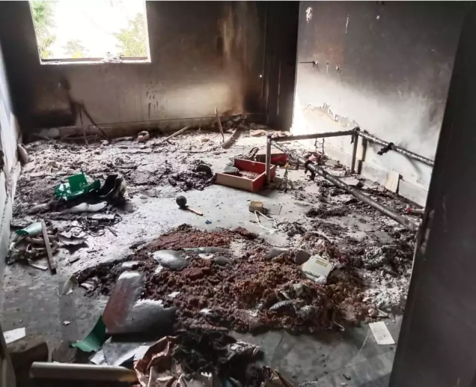 pakistan fire img