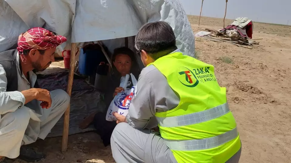 Udhiya packages bring relief to hungry families / لحوم الأضاحي تغيث العائلات الجائعة