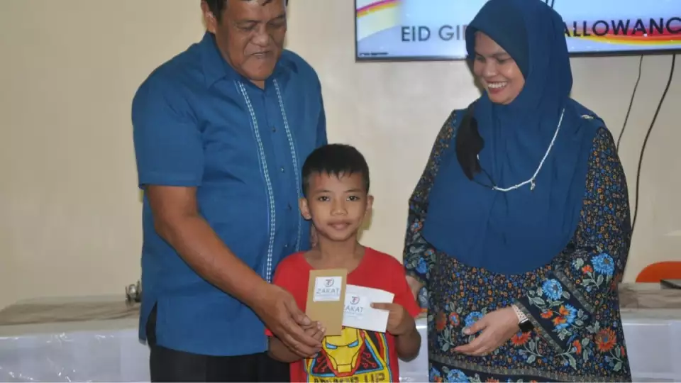 Eid gifts for orphaned children ensure joy is spread around