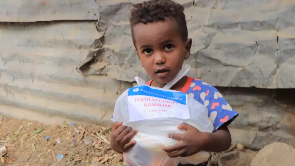Food packages bring hope in Yemen