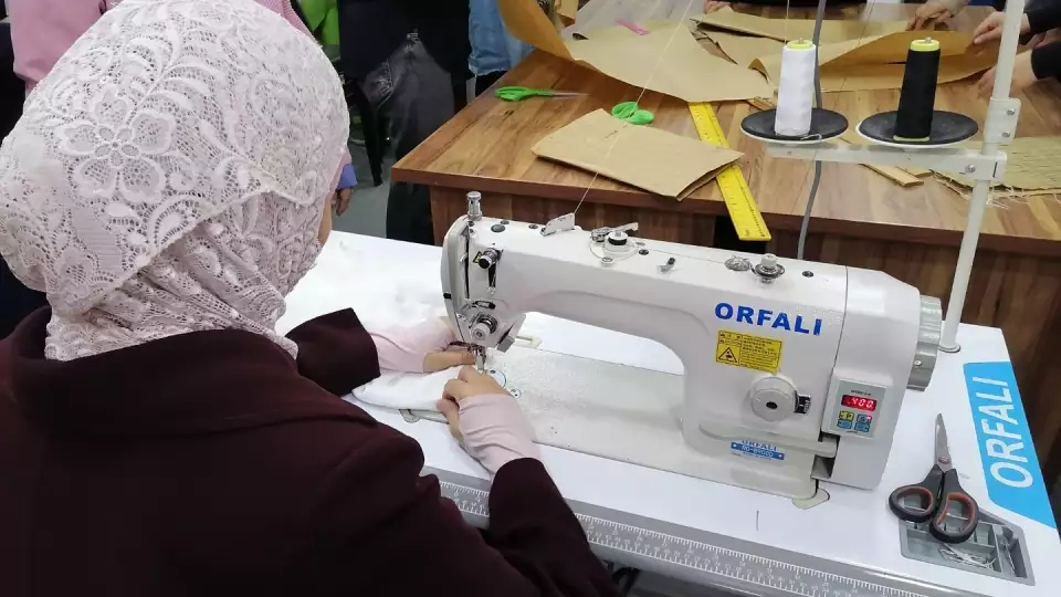 Vocational training centers in Irbid, Jordan ensure women gain financial stability to break through the cycle of poverty.