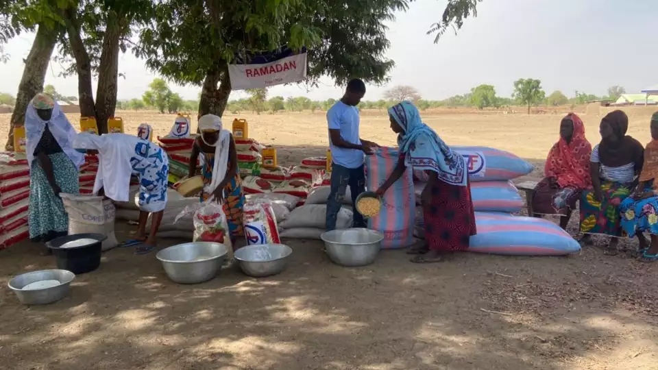 Ramadan food packages in Togo ensure families have food to break their fasts.