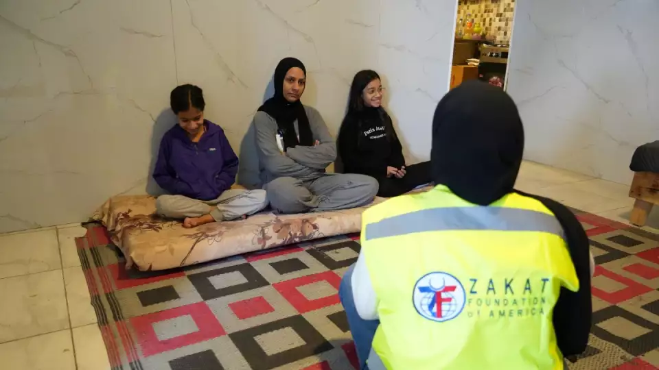 Our teams make house visits in Ramadan to ensure families have food and essentials.