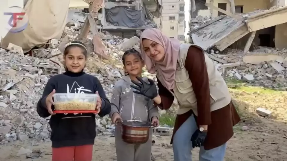 rice distribution north gaza thumbnail